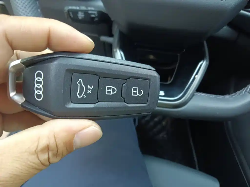 Audi Q5L — миниатюра 9