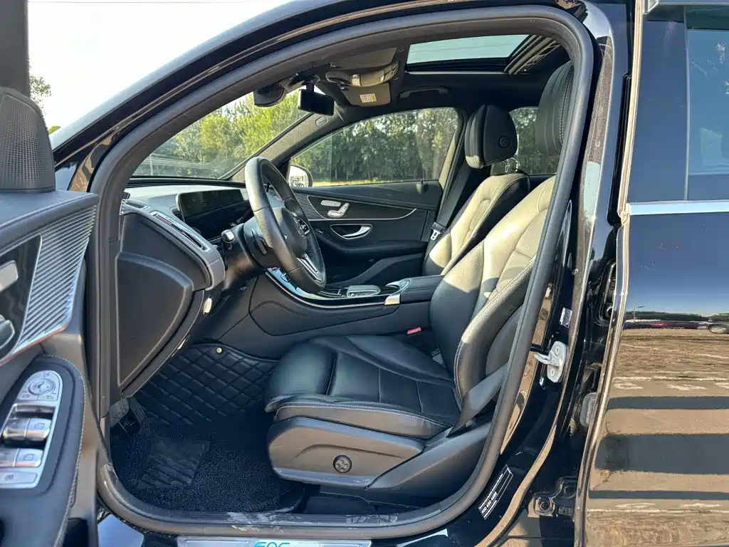 Mercedes-Benz EQC — миниатюра 8