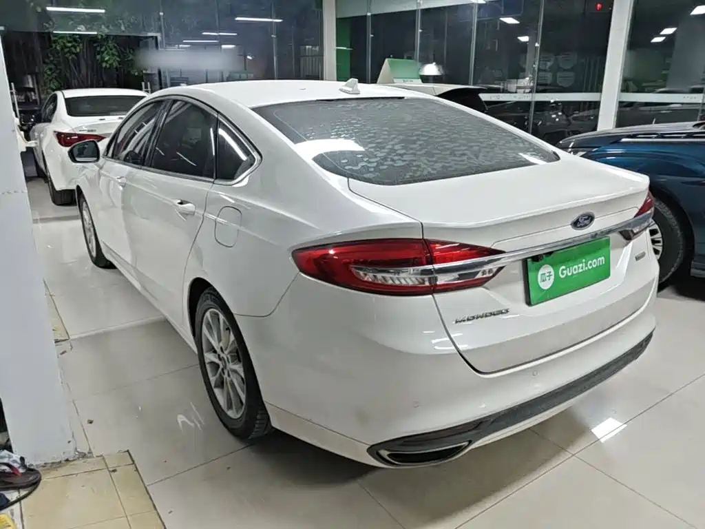 Ford Mondeo — миниатюра 5