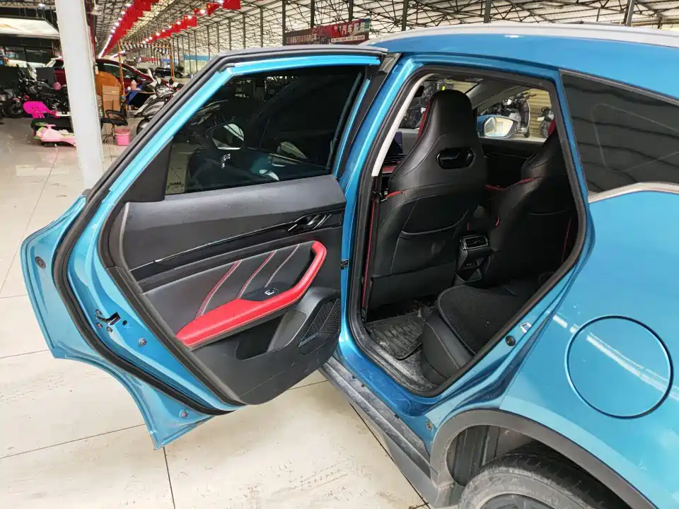 Geely Emgrand S — миниатюра 6