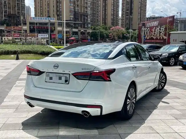 Nissan Teana — миниатюра 9