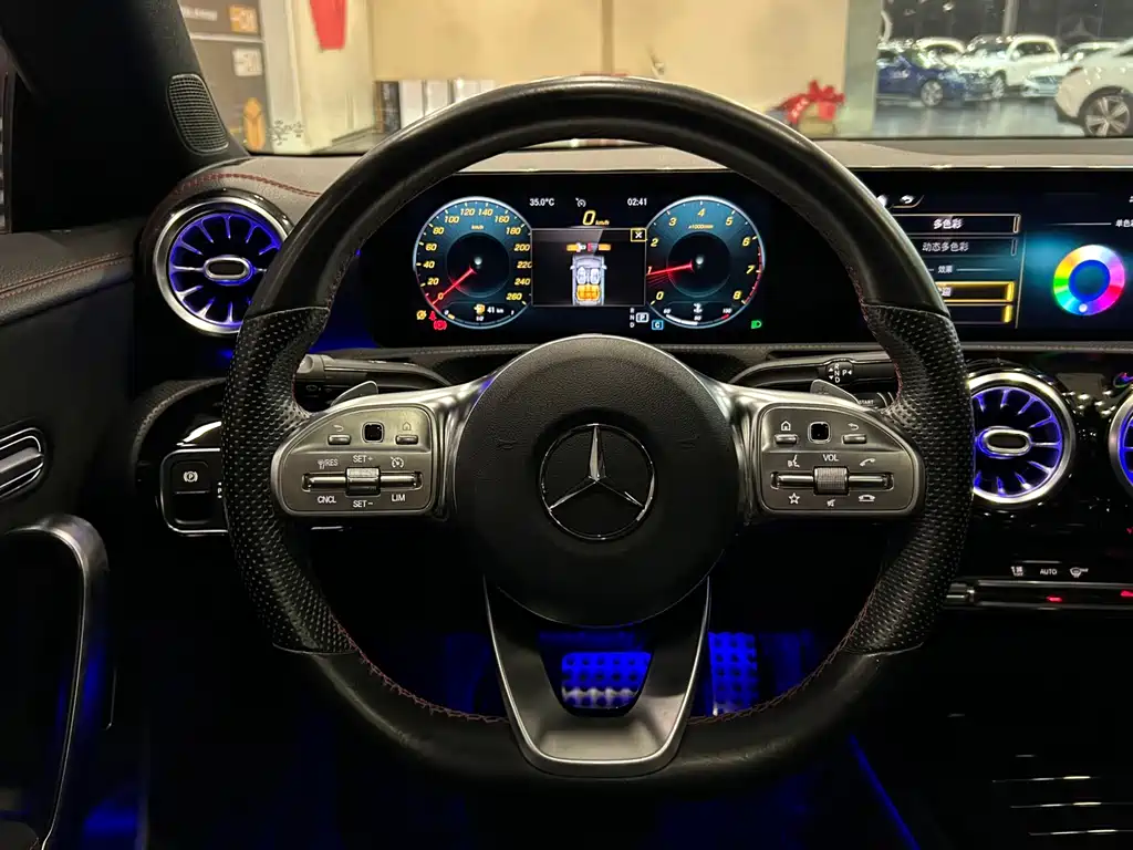 Mercedes-Benz CLA 2020 CLA 200
