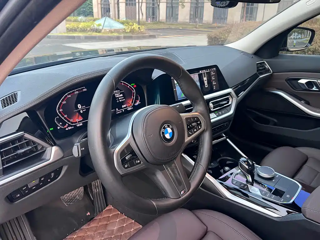 BMW 3 Series — миниатюра 12