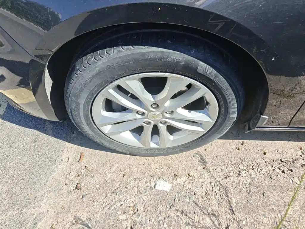 Chevrolet Malibu XL — миниатюра 23