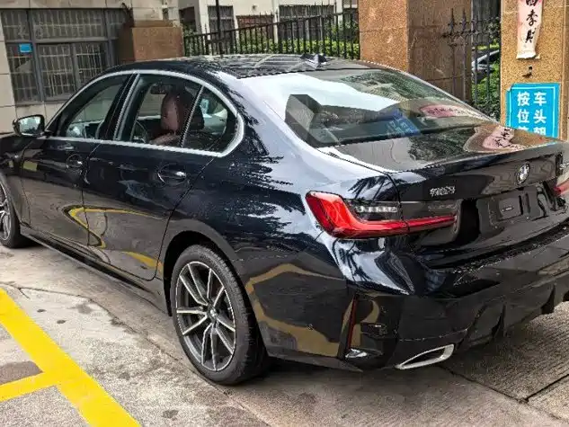 BMW 3 Series — миниатюра 4
