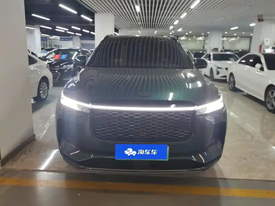 Li Auto Li ONE — миниатюра 2