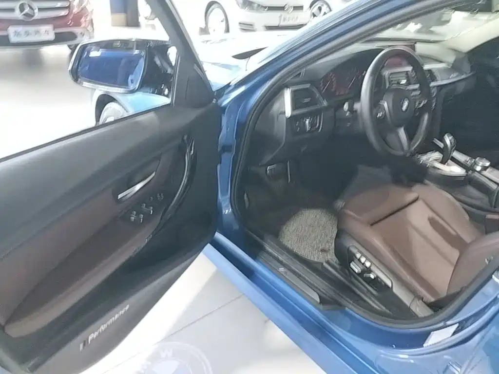 BMW 3 Series — миниатюра 16
