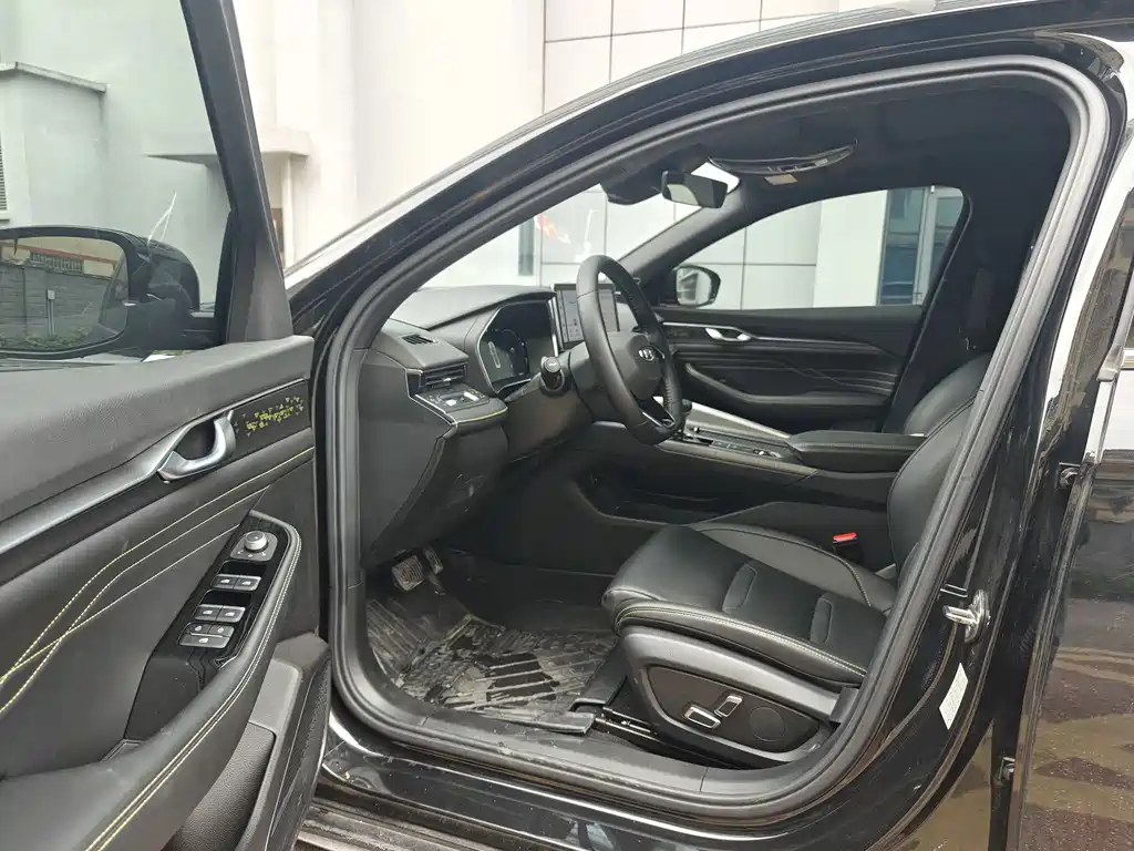 Geely Xingrui — миниатюра 6