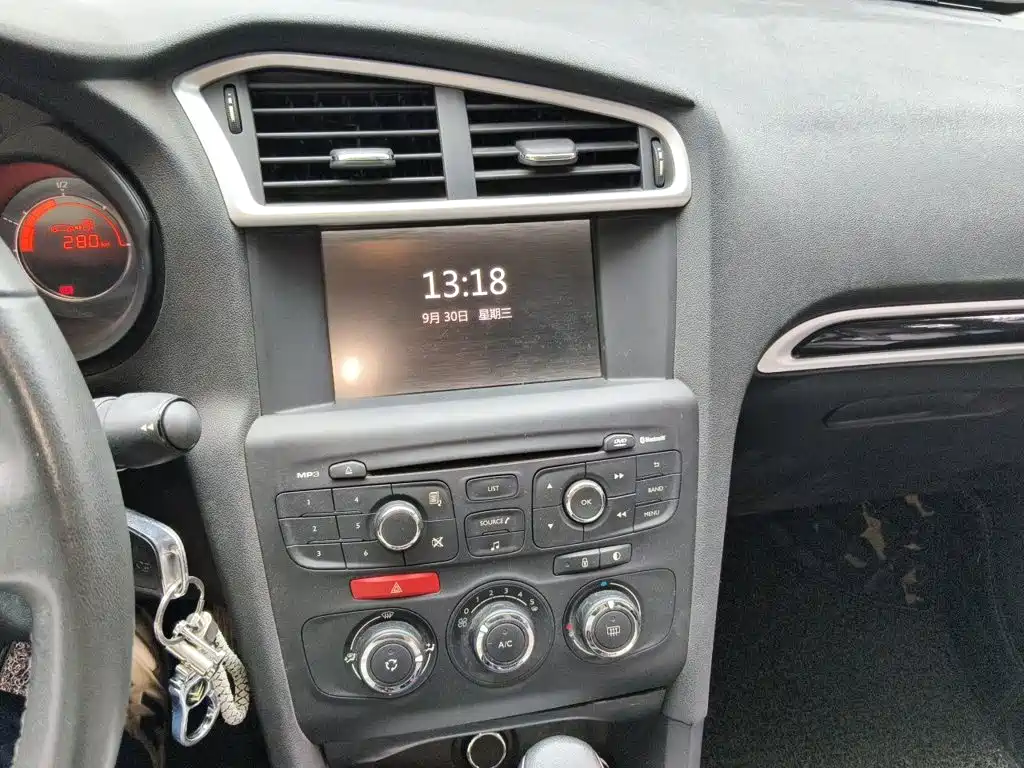 Citroen C4L — миниатюра 14