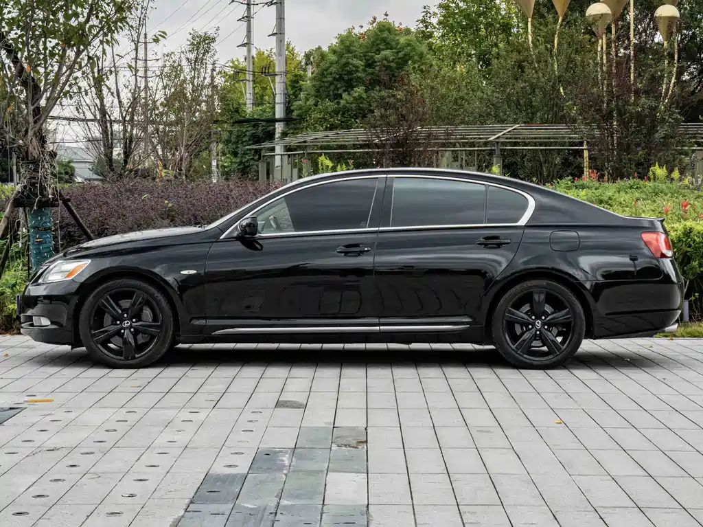 Lexus GS — миниатюра 5