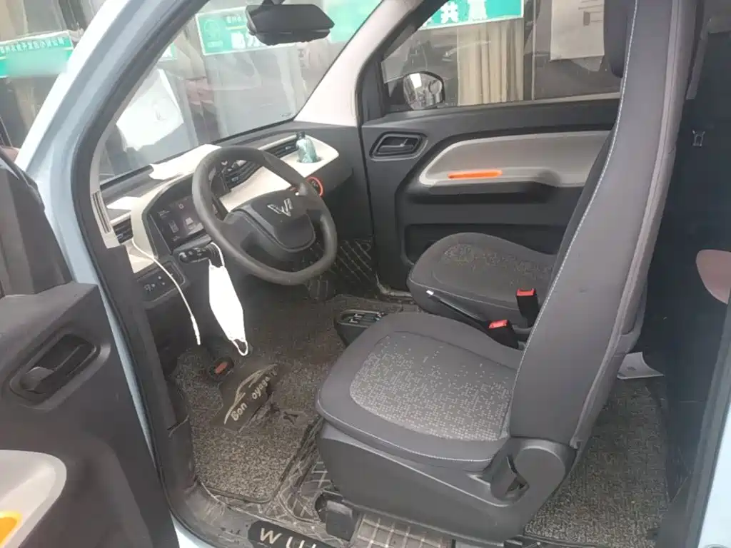Wuling MINIEV — миниатюра 15