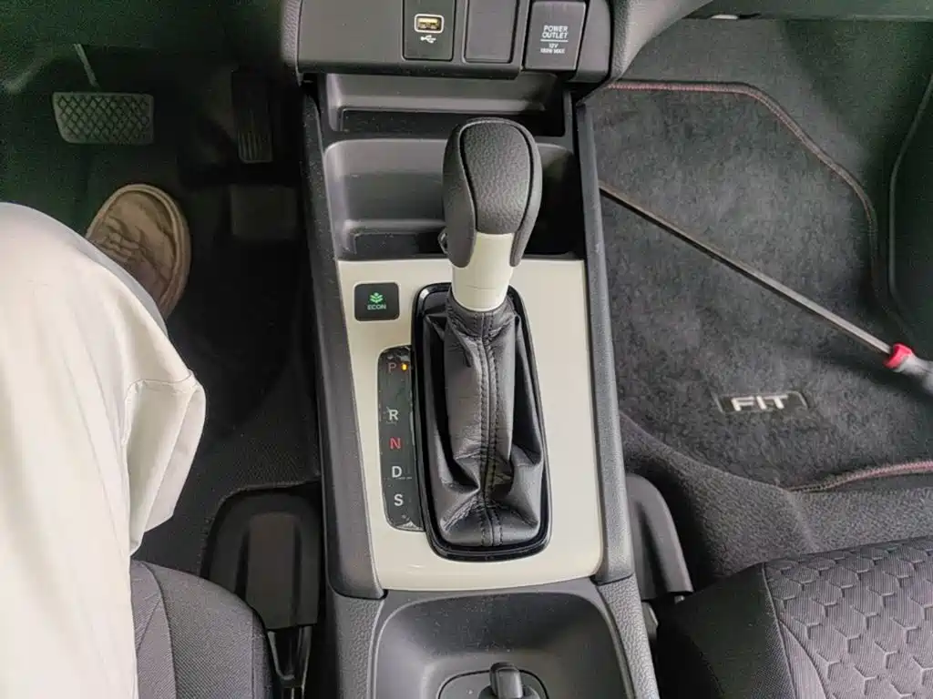 Honda Fit — миниатюра 14
