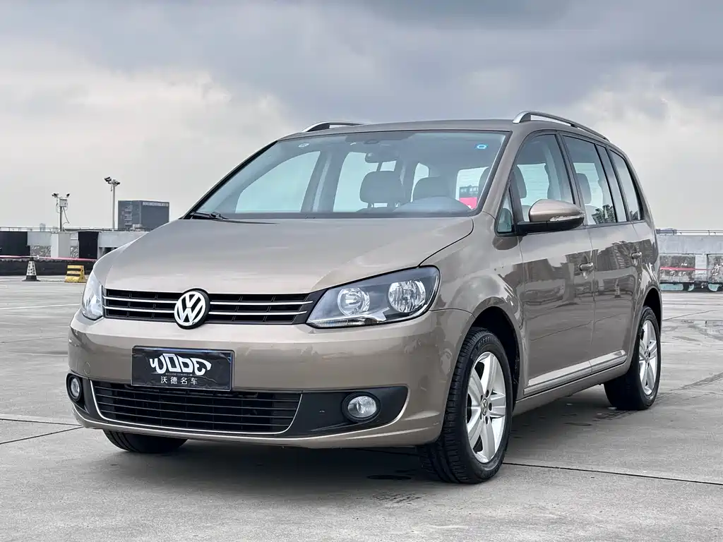 Volkswagen Touran 2016