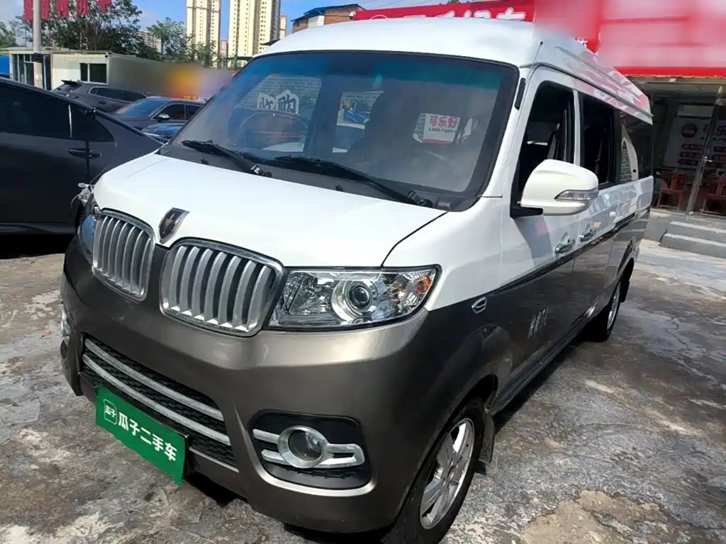 Jinbei Hiace X30L — миниатюра 2
