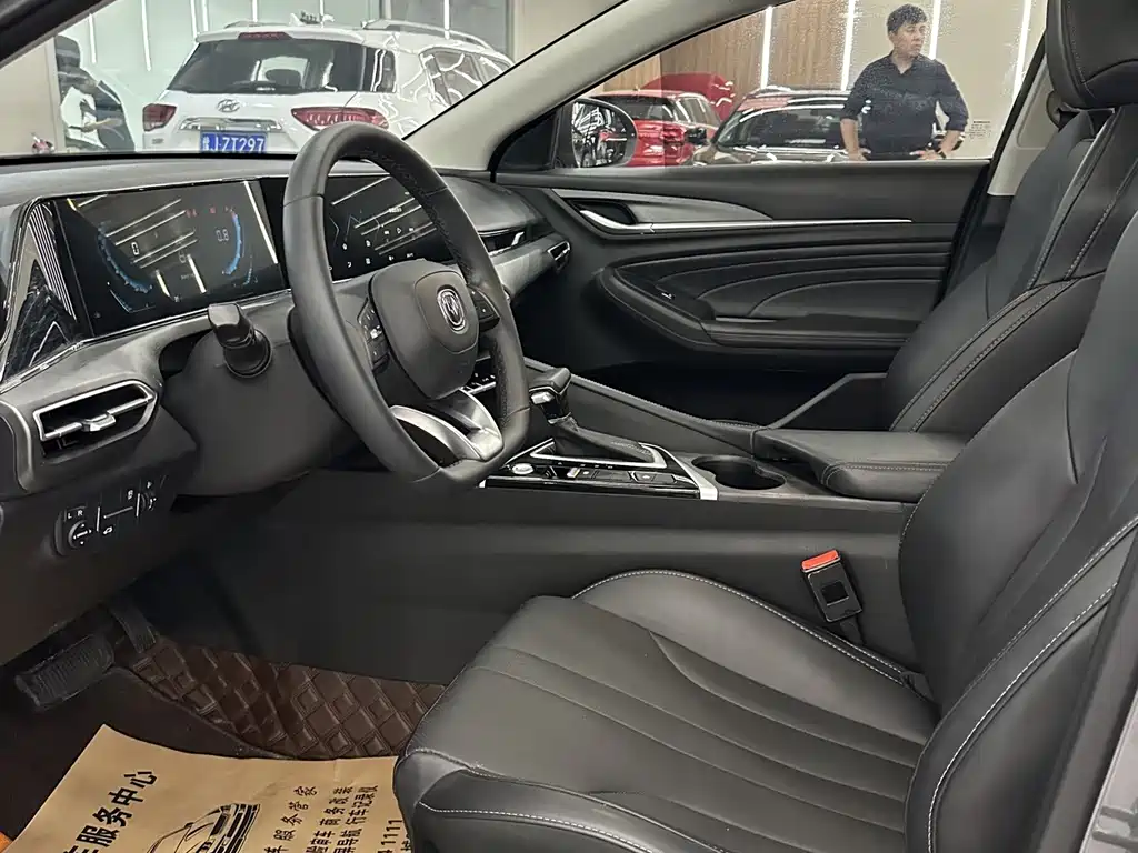 Changan Eado — миниатюра 3