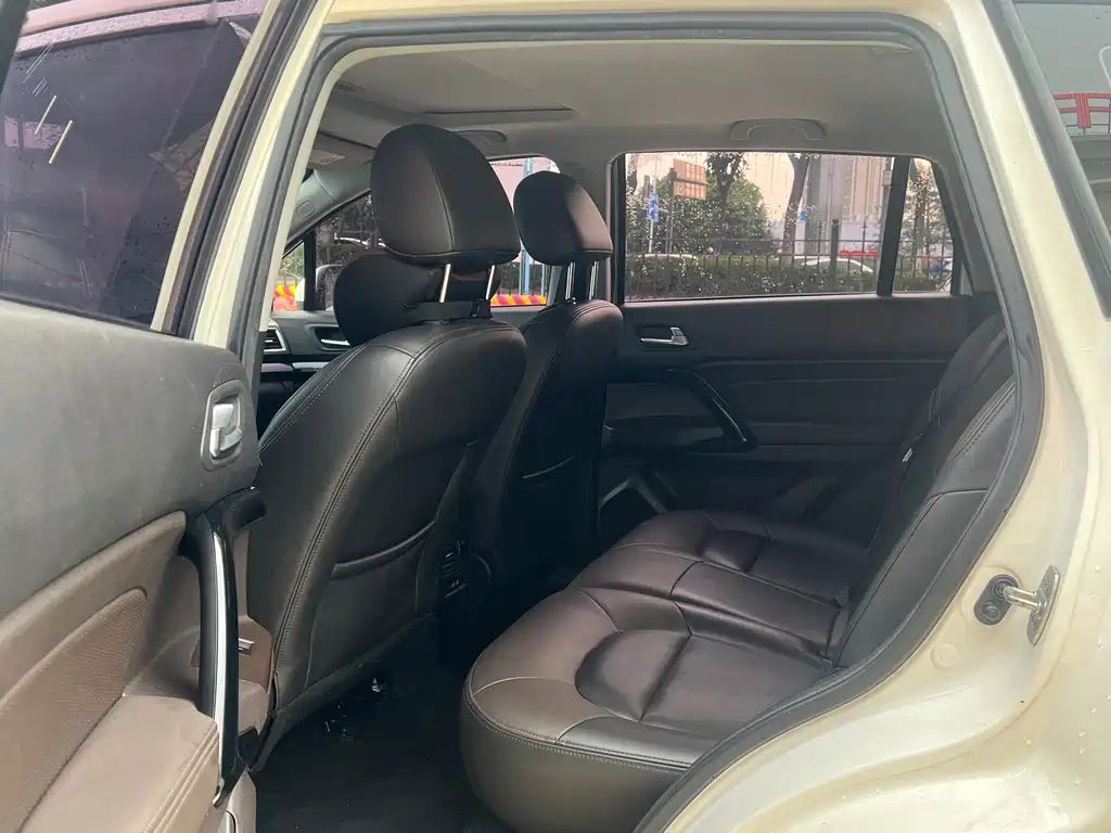 GAC Group GAC NE PHEV — миниатюра 7