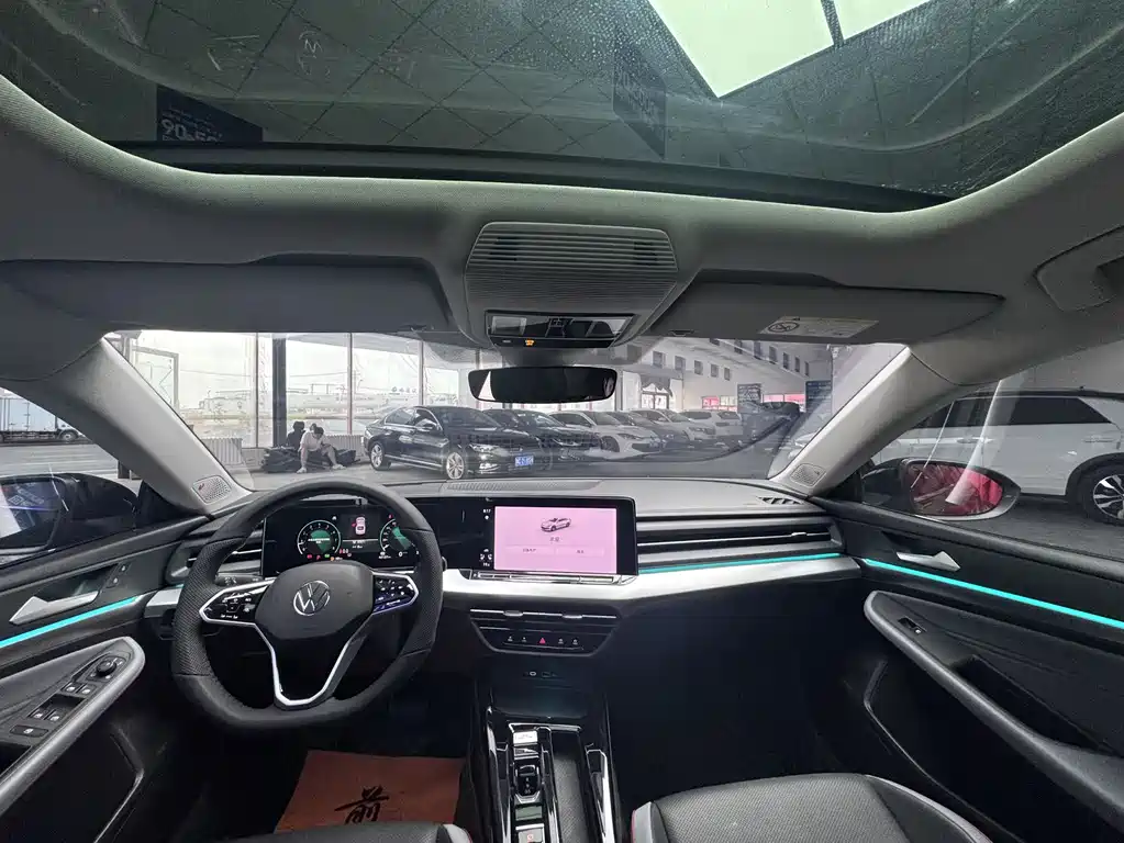 Volkswagen Lamando 2023 L 280TSI DSG Flagship
