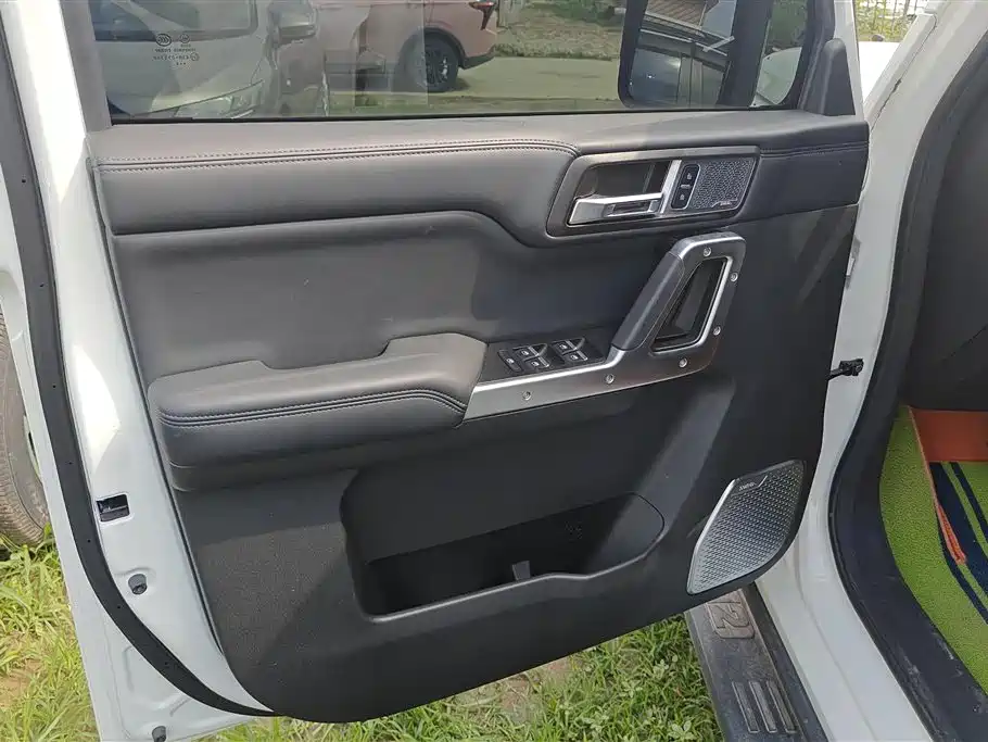 BAIC M7 2024 7 мест 56kWh