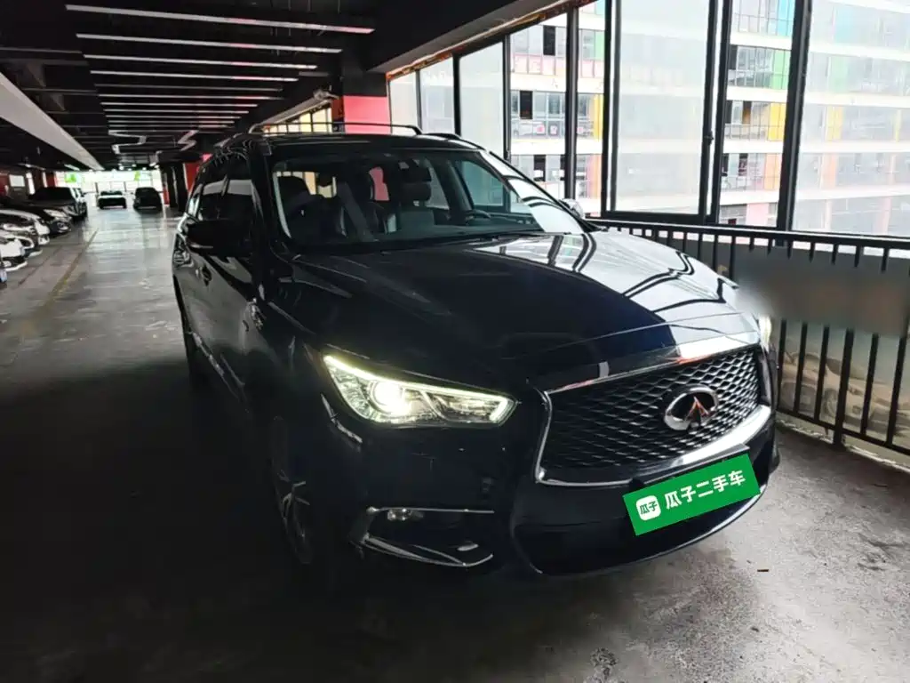 Infiniti QX60 (Import) — миниатюра 4
