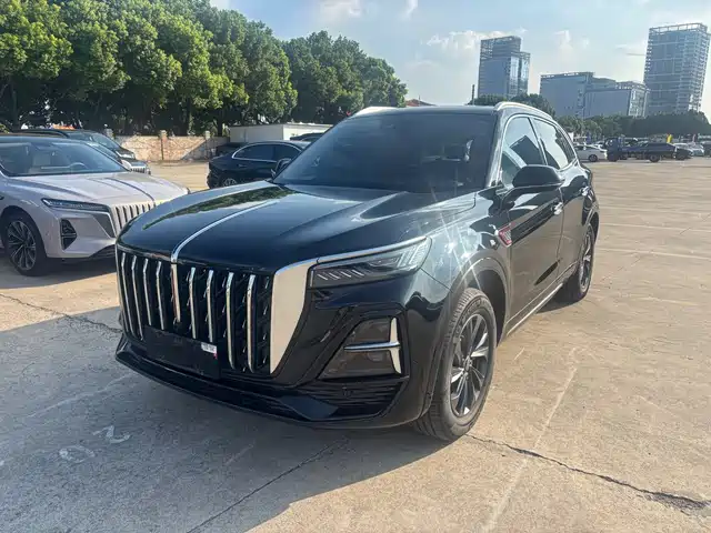 Hongqi HS5