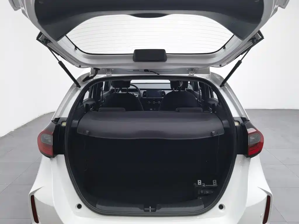Honda Fit — миниатюра 16