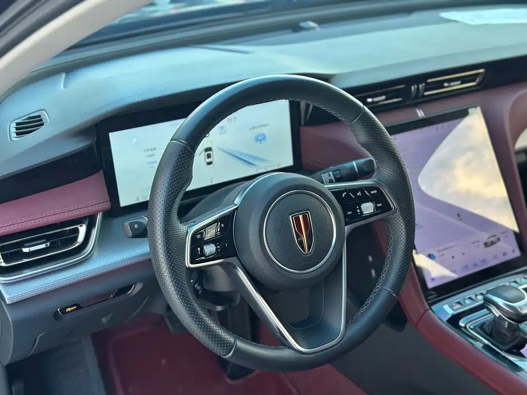 Hongqi Hongqi H5 — миниатюра 6