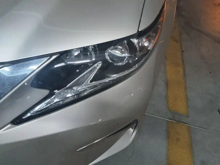 Lexus ES — миниатюра 5