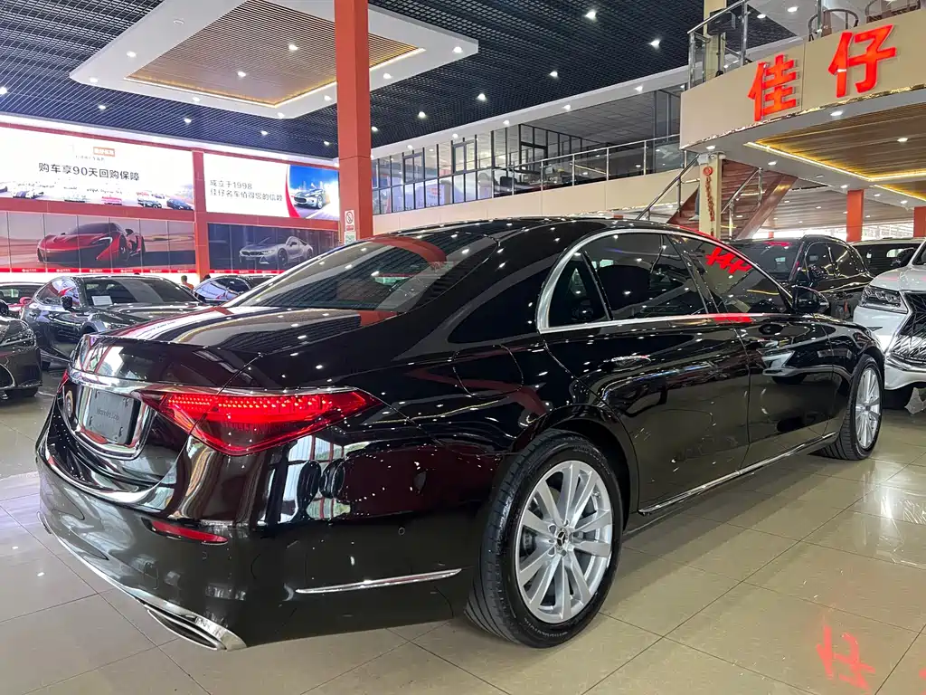 MERCEDES-BENZ S CLASS