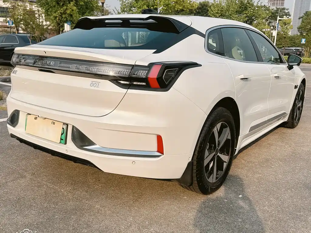 ZEEKR EXTREME KRYPTON 001