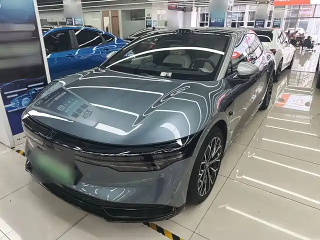 Zeekr 007