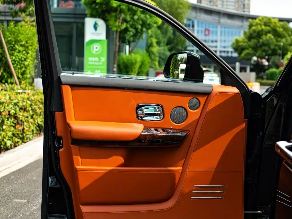 Rolls-Royce Phantom — миниатюра 14