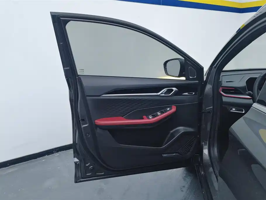 GEELY AUTOMOBILE BINYUE