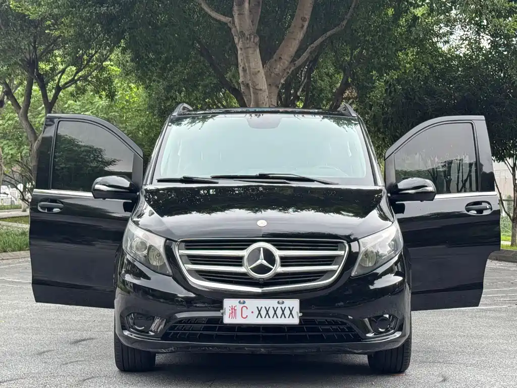 Mercedes-Benz Vito — миниатюра 7