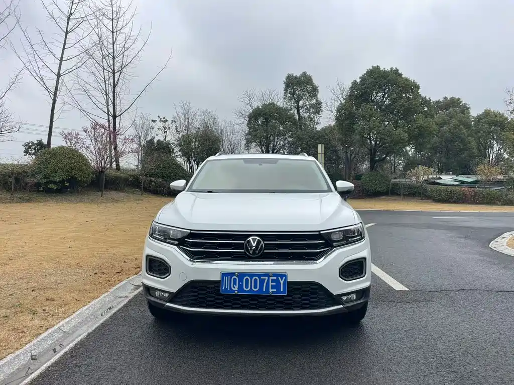 VOLKSWAGEN T ROC EXPLORING SONGS