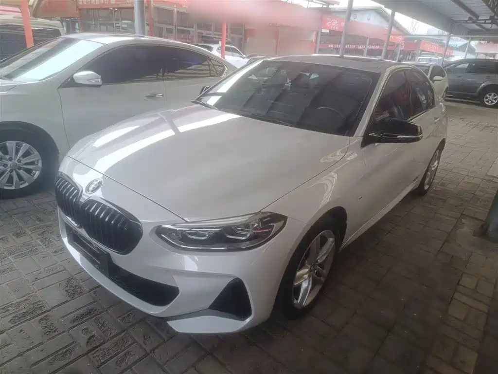 BMW 1 Series 2022