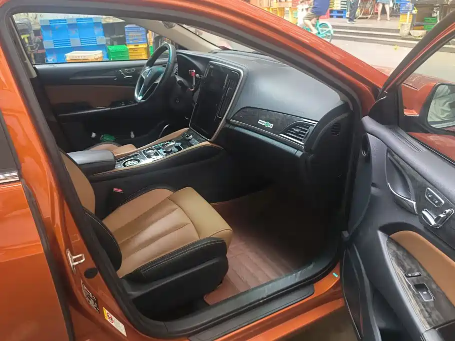 BYD Qin NEV — миниатюра 8