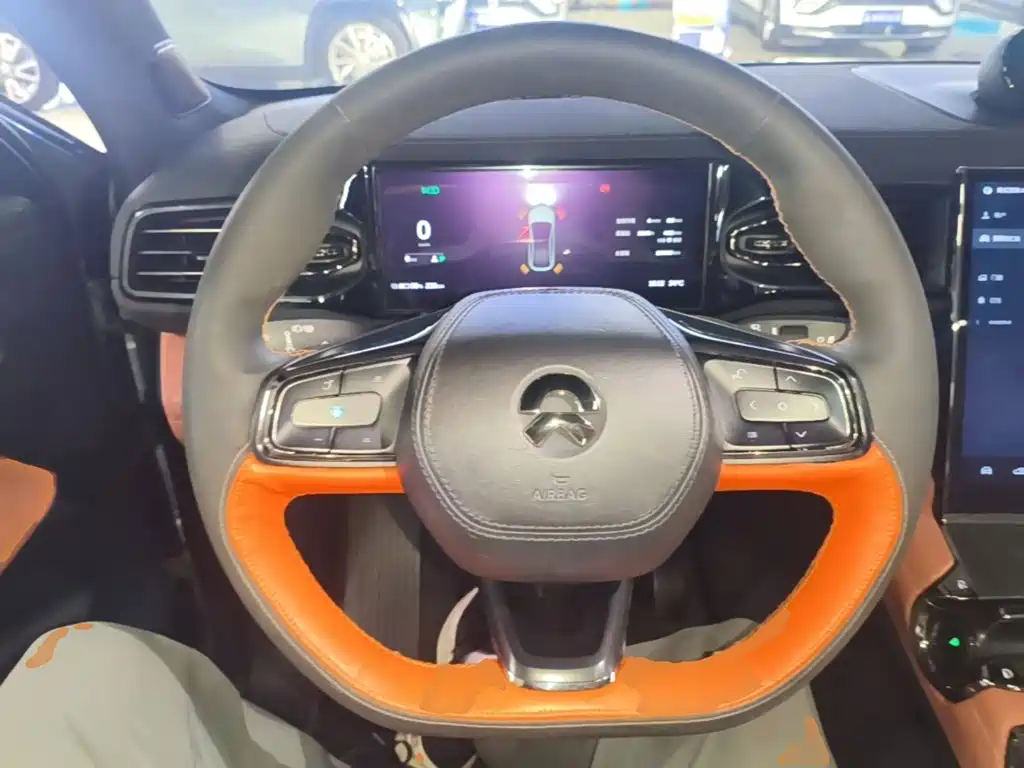 NIO EC6 — миниатюра 11
