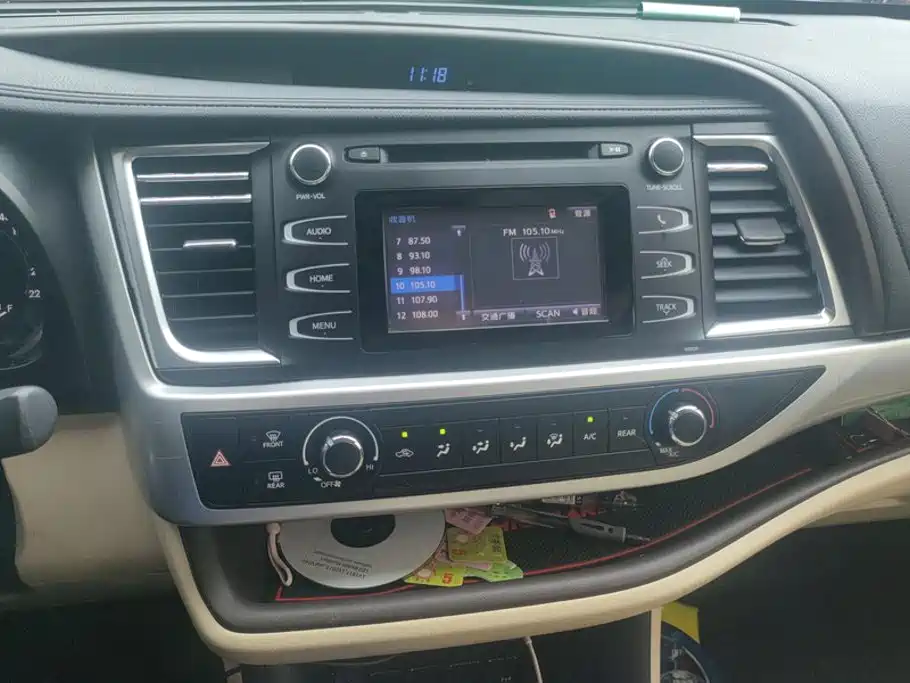 Toyota Highlander — миниатюра 13