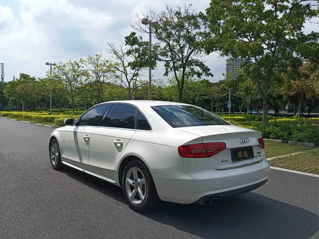 Audi A4L — миниатюра 7