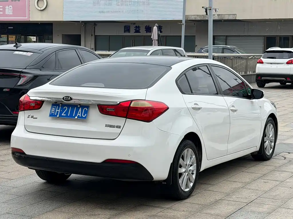 Kia K3 — миниатюра 6