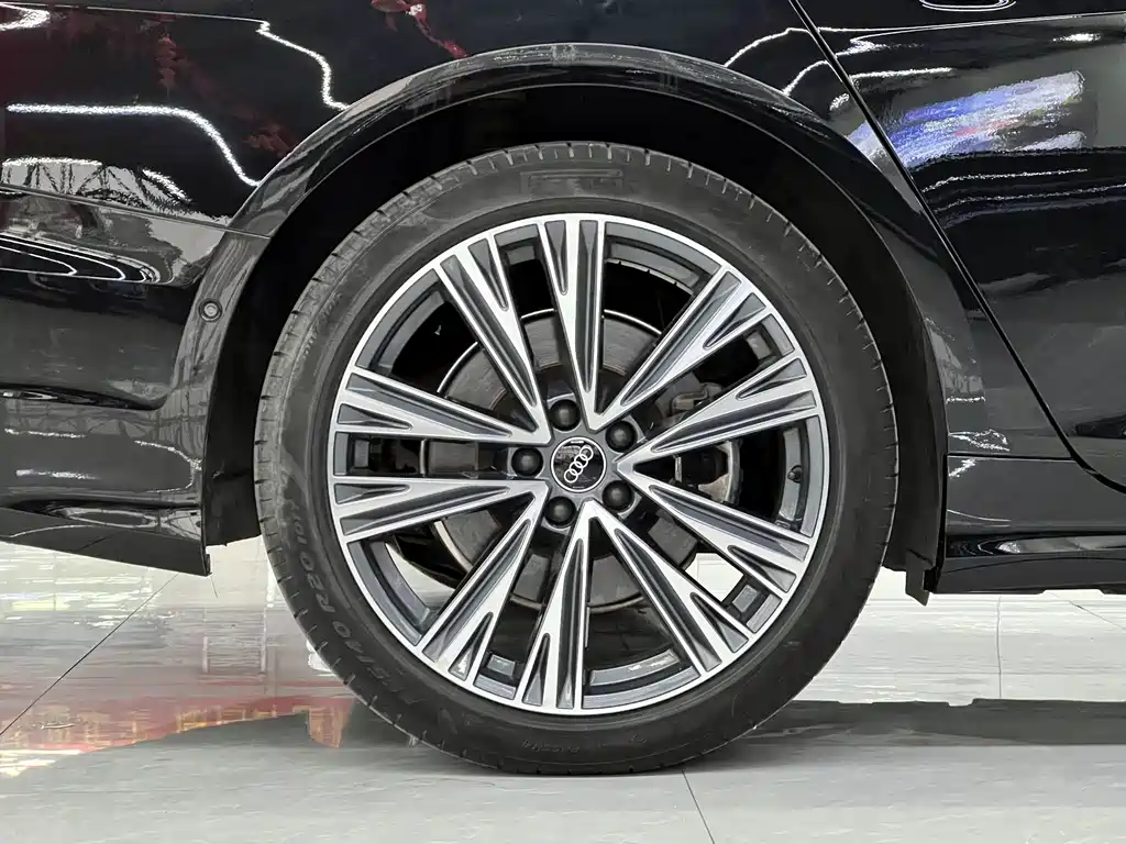 Audi A6L — миниатюра 11