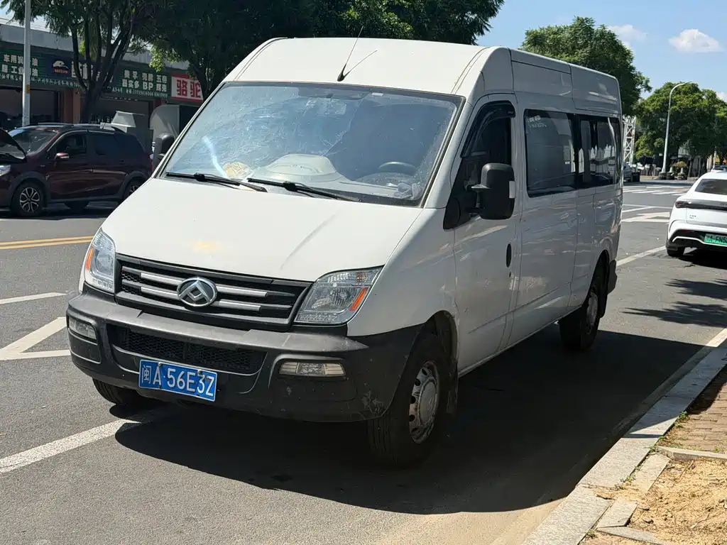 MAXUS V80