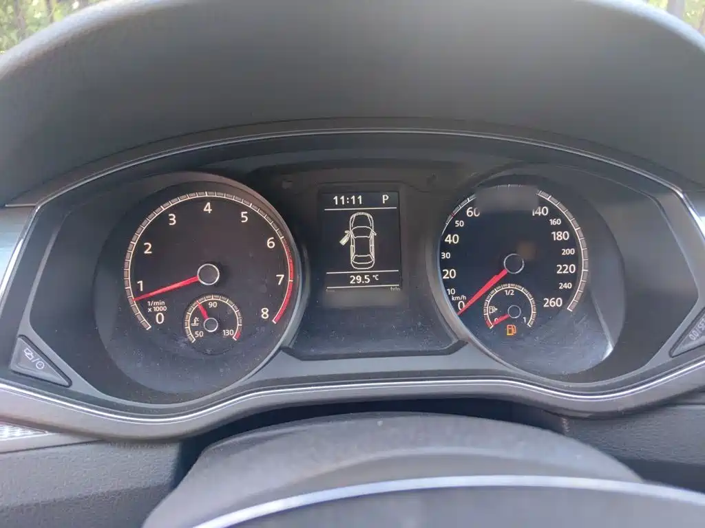 Volkswagen Passat — миниатюра 4