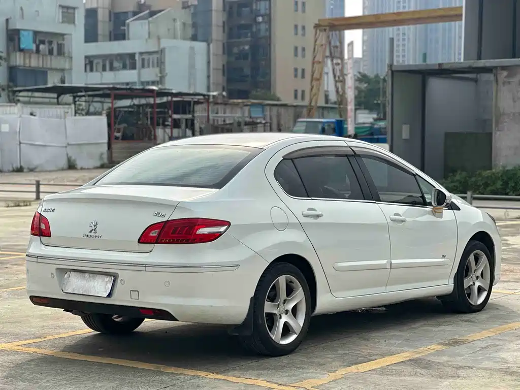 Peugeot 408 — миниатюра 16