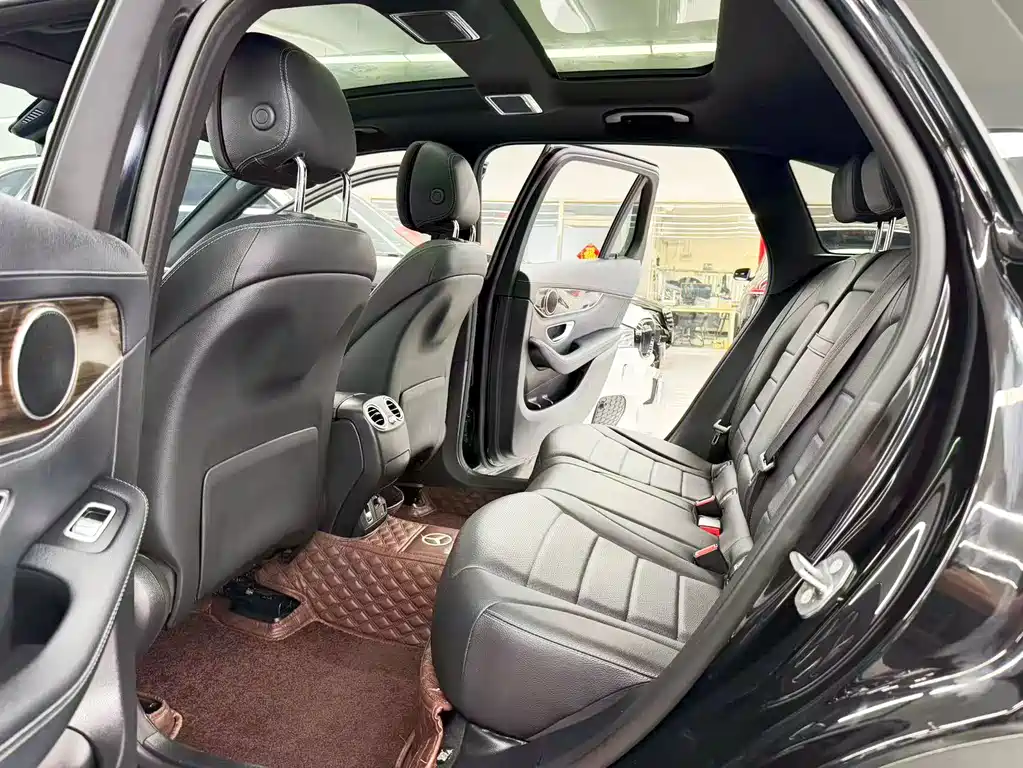 Mercedes-Benz GLC — миниатюра 8