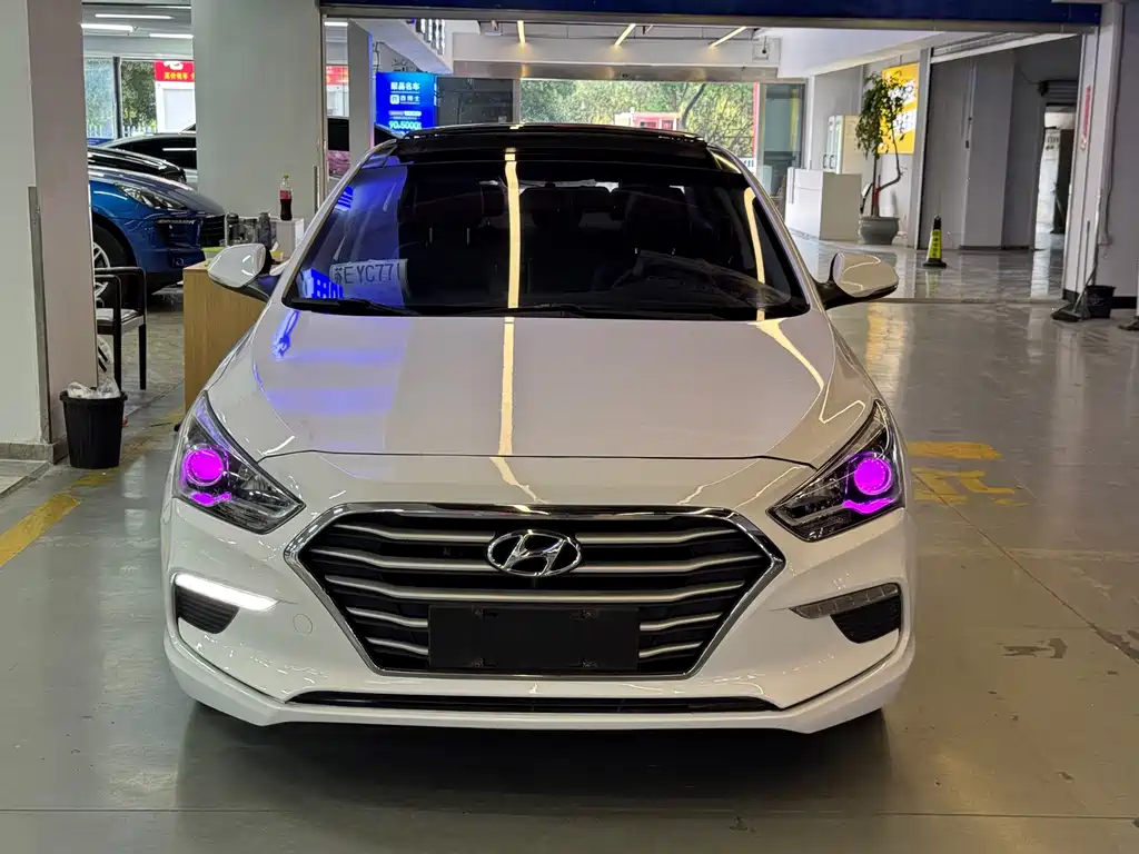 Hyundai Mistra — миниатюра 3