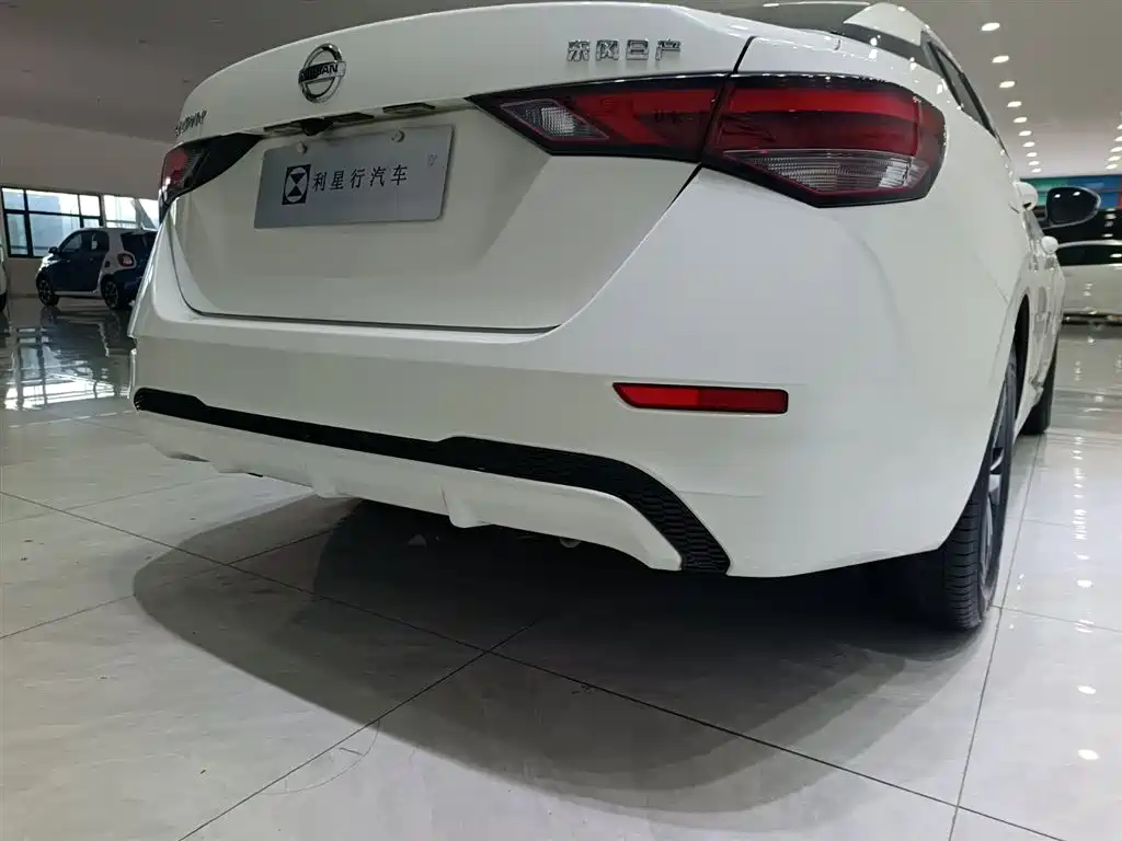 Nissan Sylphy — миниатюра 13