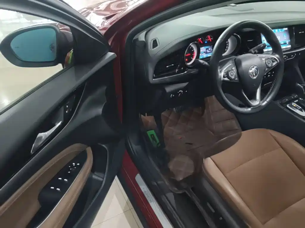 Buick Regal — миниатюра 16