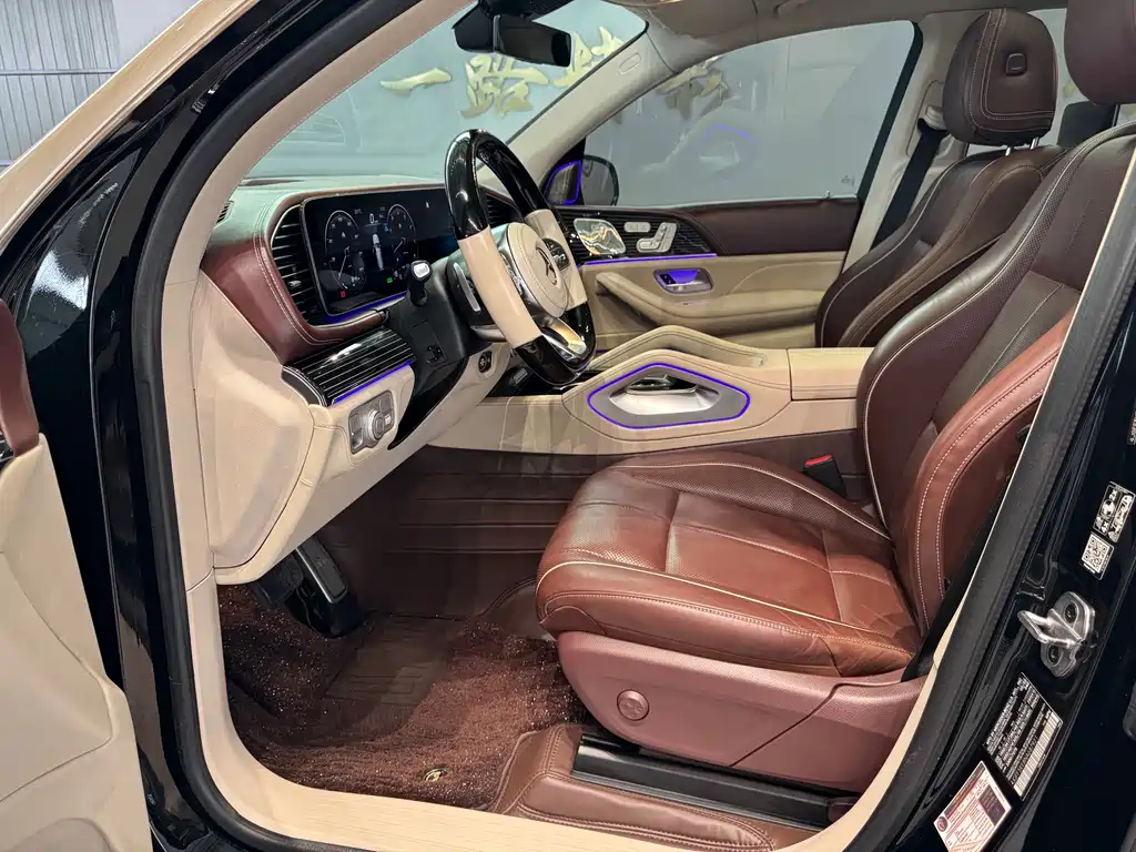 Mercedes-Benz GLS — миниатюра 11