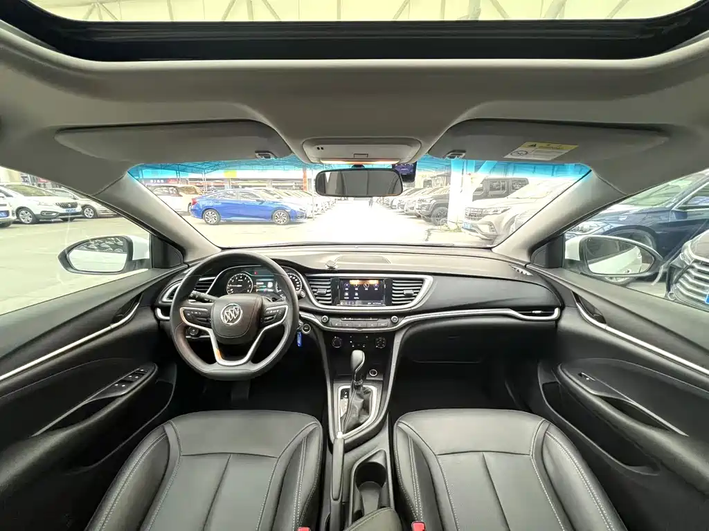 Buick Excelle — миниатюра 4